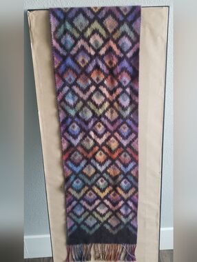 V Frass Scarf Cashmink
